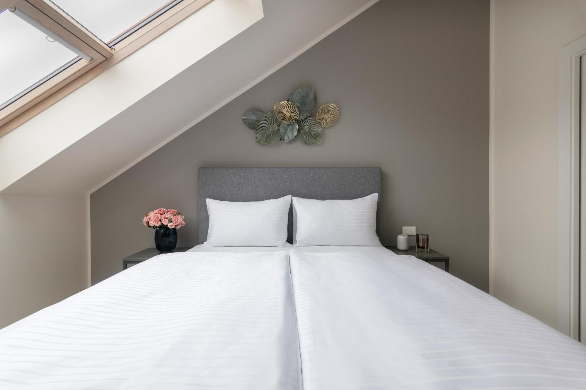 Kinsky Garden And By Dwellfort Aparthotel Prag
